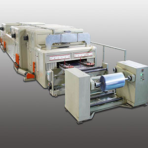 薄膜横向拉宽机